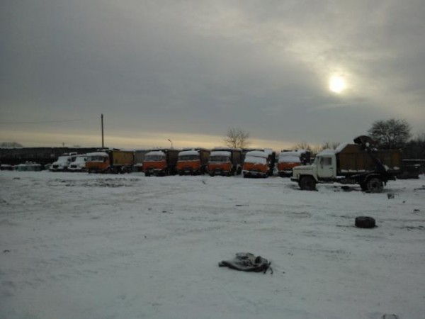 СкамейкаМусорки.jpg