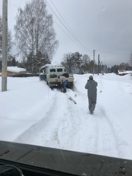 2. Тянем потянем, то вытянем, то опять застрянем