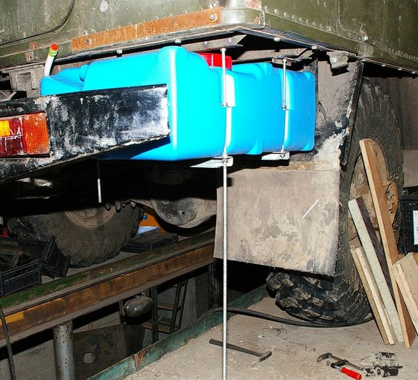 Бак для воды сбоку .jpg