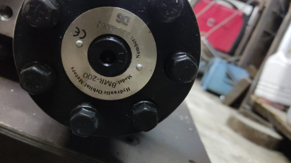 2ad6f48a-70e8-4750-842d-651ff1f275cb.jpg